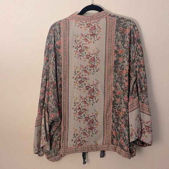 Free People Light Jacket - Picture 3 of 8